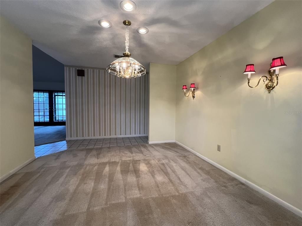 Apartment in Temple Terrace, Hillsborough - More