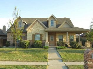 110 High Meadow Rd, Red Oak, TX 75154