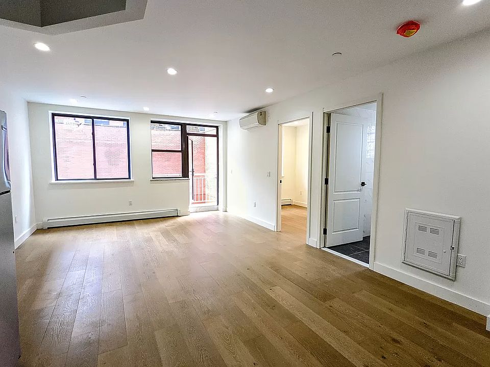 2nd image of 13232 41st Ave #4A