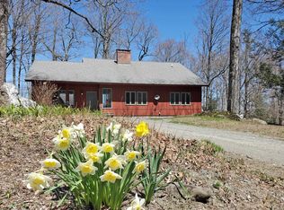 4058 Hinesburg Rd, Guilford, VT 05301