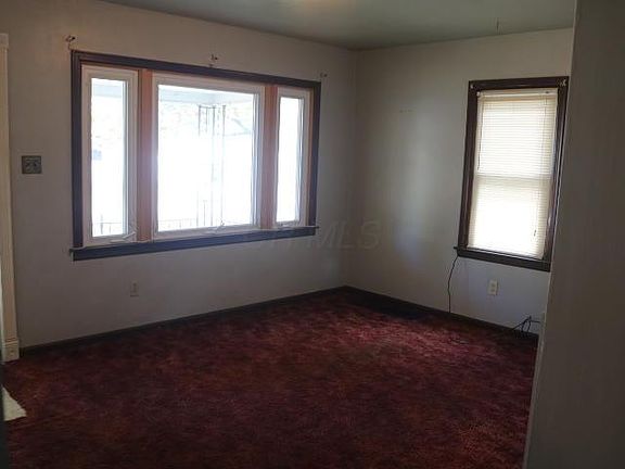 2nd image of 102 Maplewood Ave