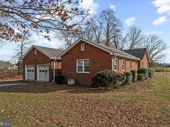 1606 Prospect Hill Rd, Montross, VA 22520