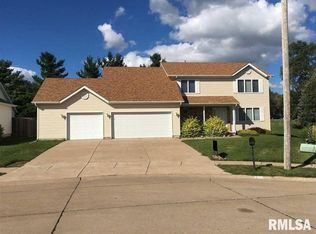 1318 W 52nd Street Ct, Davenport, IA