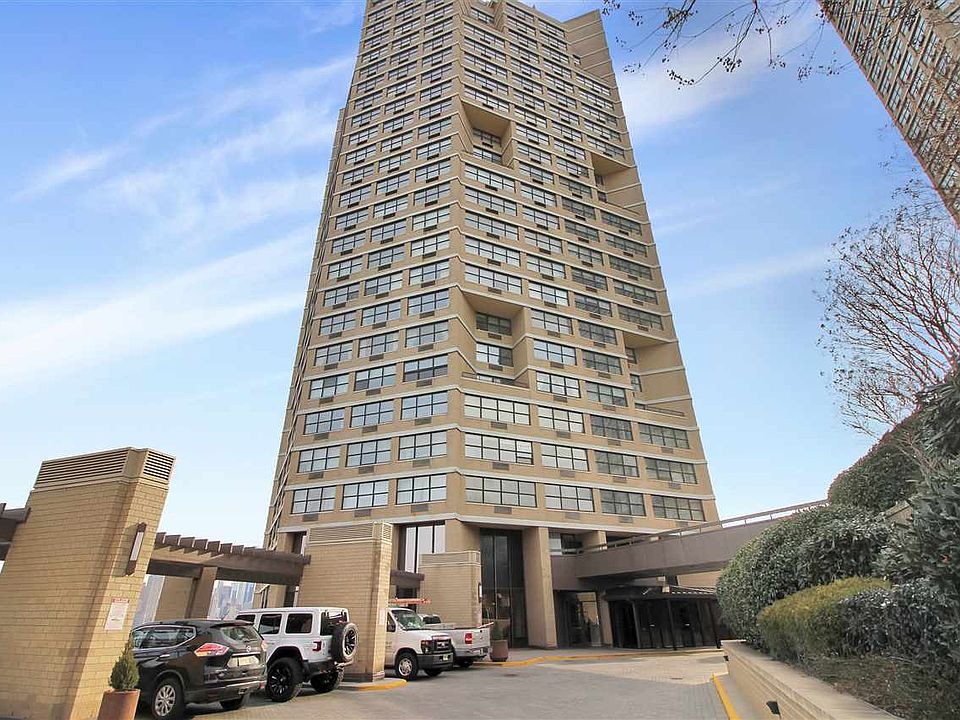 2nd image of 7000 Boulevard East Unit 17B