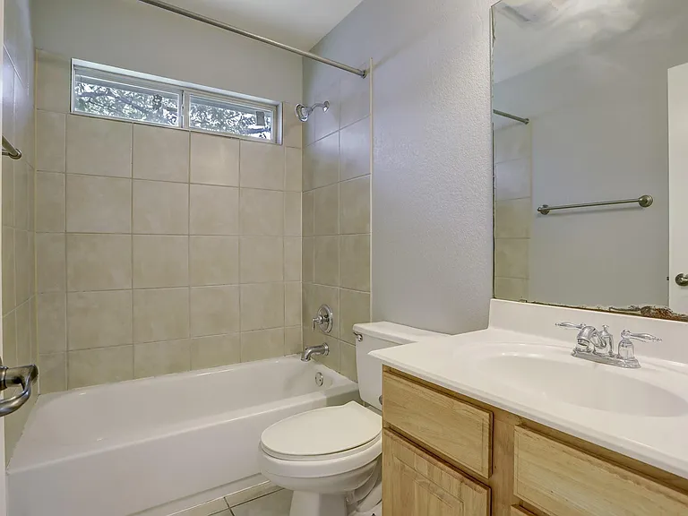 308 Blackson Ave #A — Photo 11