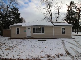 502 Sunset Ln, Montgomery City, MO 63361