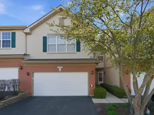 573 N Fox Trl, Round Lake, IL 60073