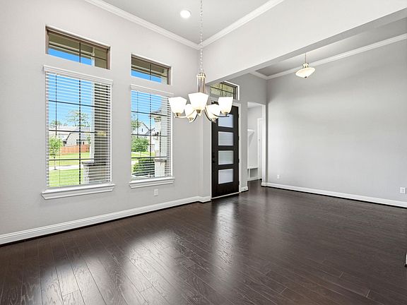 5th image of 2021 Green Terrace Ln