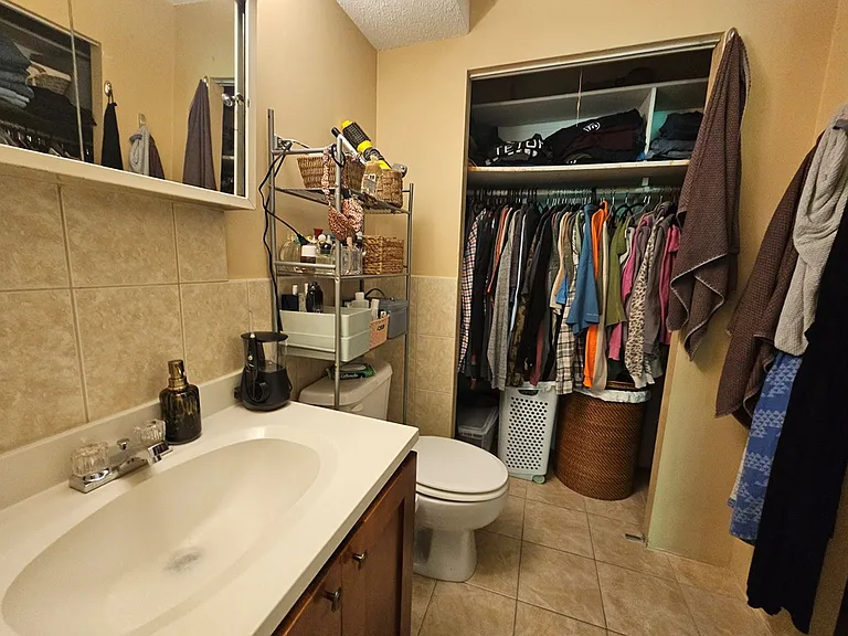 584 Fairway View Dr #2J — Photo 12