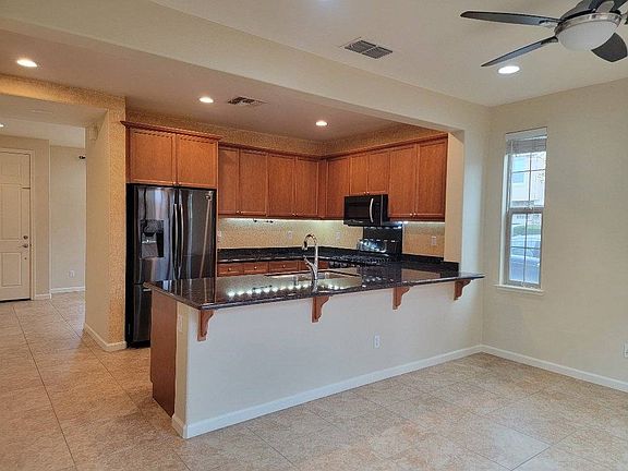 5th image of 1504 Guzzetti Way