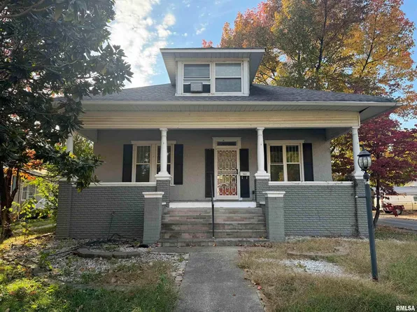 502 S Virginia Ave, Marion, IL 62959