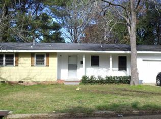 540 Clubview Dr, Jackson, MS 39209