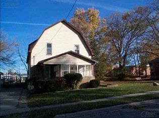 675 Buena Vista St, Mount Morris, MI 48458