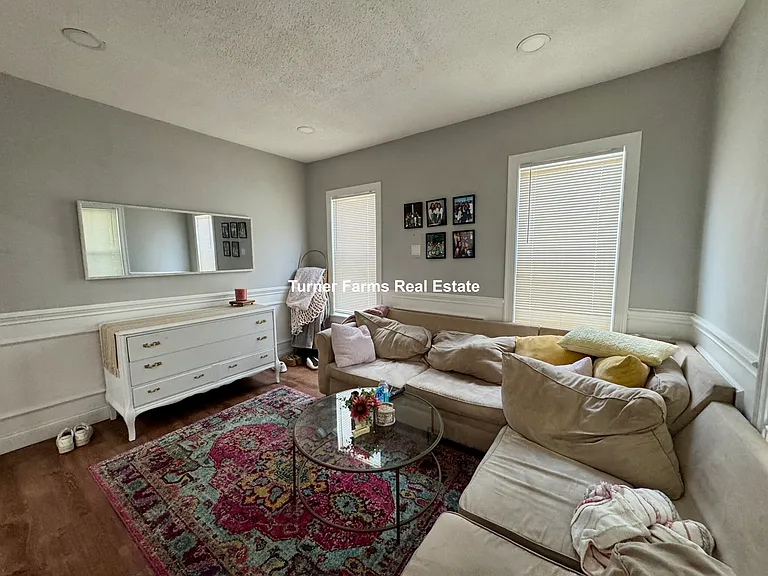 38 Crescent Ave #3A — Photo 16