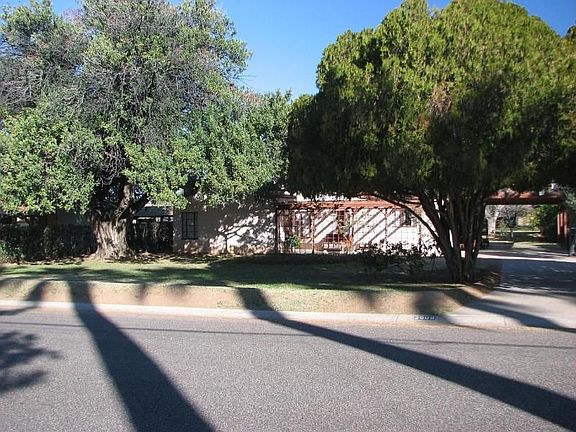 2nd image of 2906 E Turney Ave
