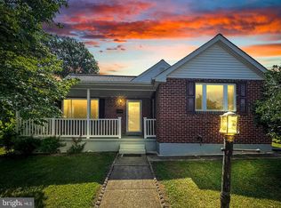 51 Fairview Rd, Broomall, PA 19008