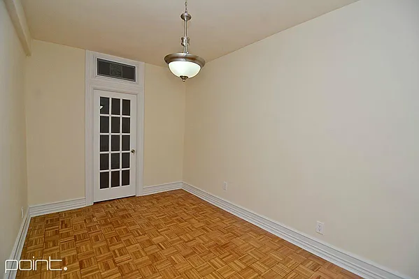 Rented by Point NYC | media 17