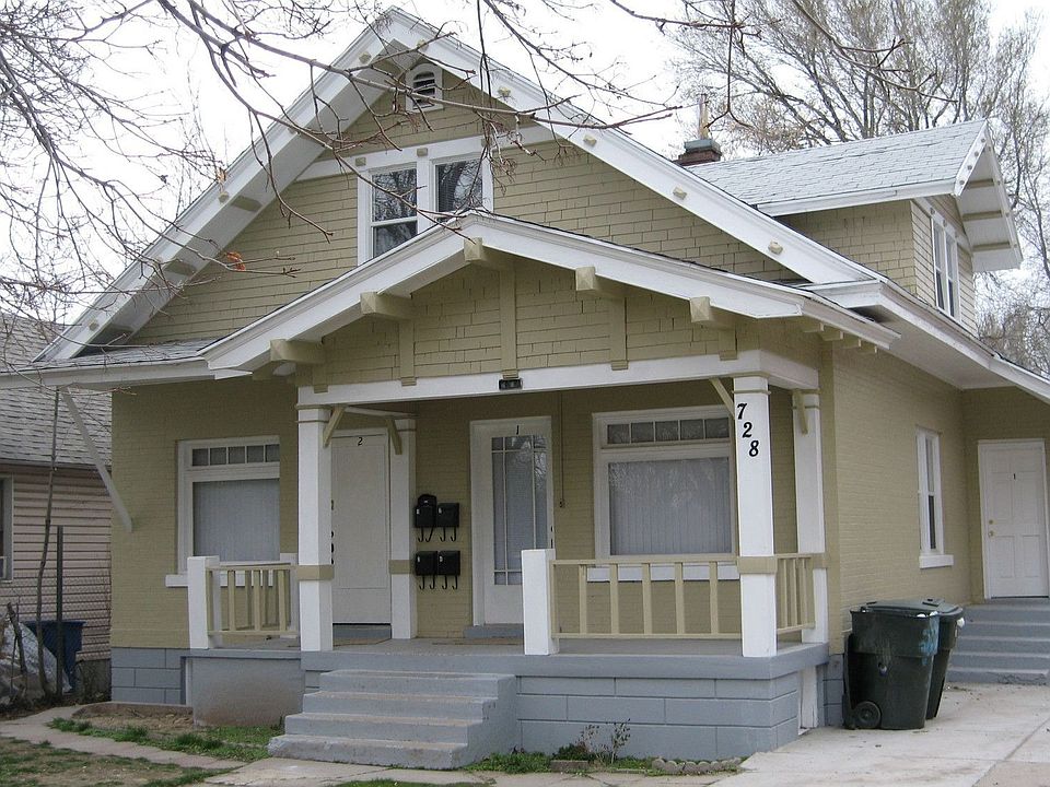 REMODELED & RENTED 4-PLEX