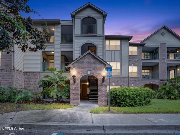 7800 POINT MEADOWS Drive #1521, Jacksonville, FL 32256