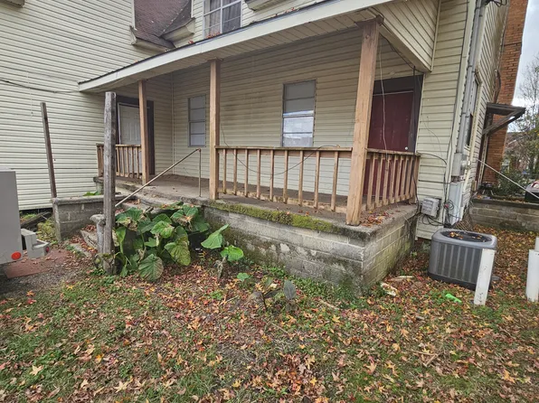 300 S Trammell St #2, Atmore, AL 36502