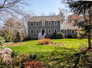 40 Peabody Dr, Brentwood, NH 03833