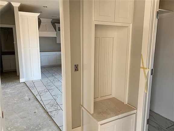 5th image of 1200 Saint Johns Wood