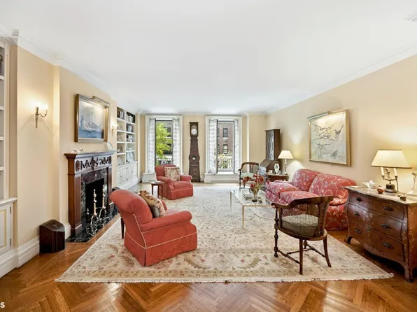 447 East 57th Street image 4 of 19