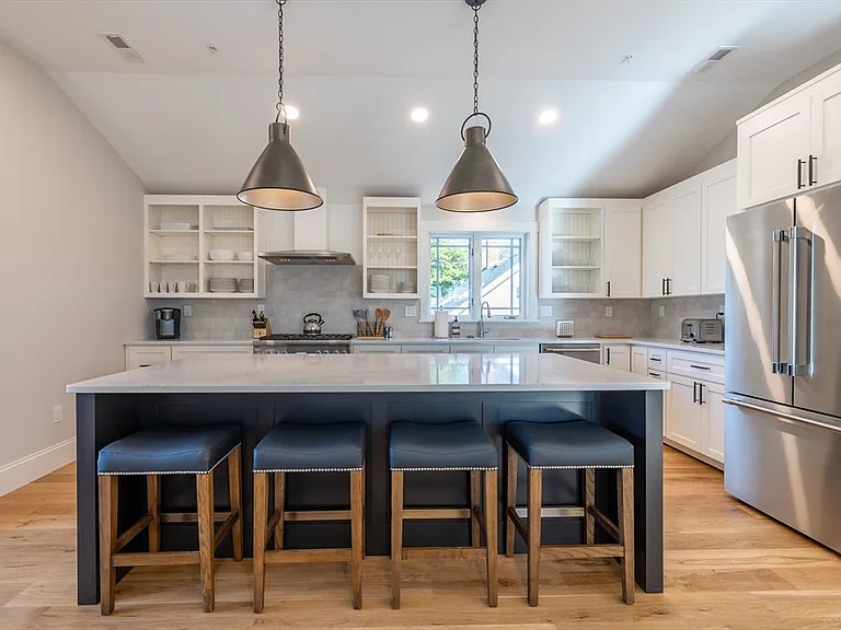 2 Punchard Ave #3 — Photo 4