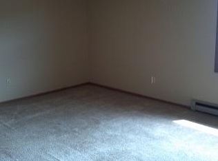 2402 Fryklund Dr APT 2, Menomonie, WI 54751