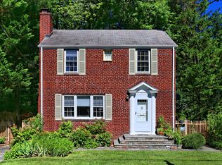 404 S Abingdon St, Arlington, VA 22204