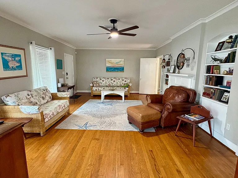 6303 S Indian River Dr — Photo 4