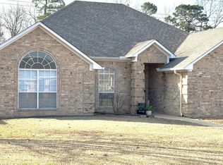304 Rock Ridge Cir, Texarkana, AR 71854