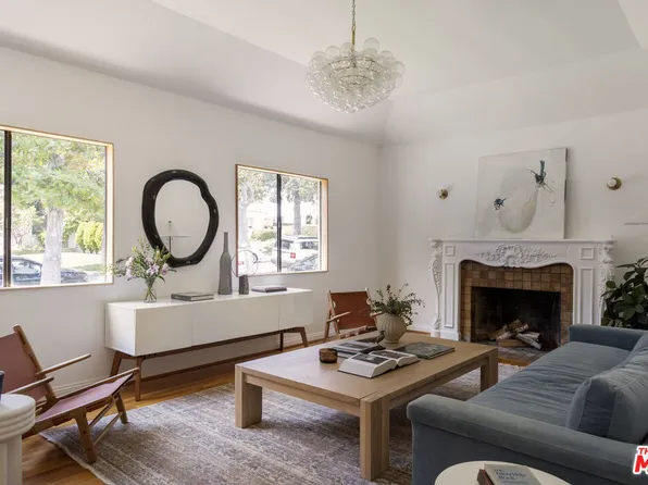 1918 N Catalina St, Los Angeles, CA 90027