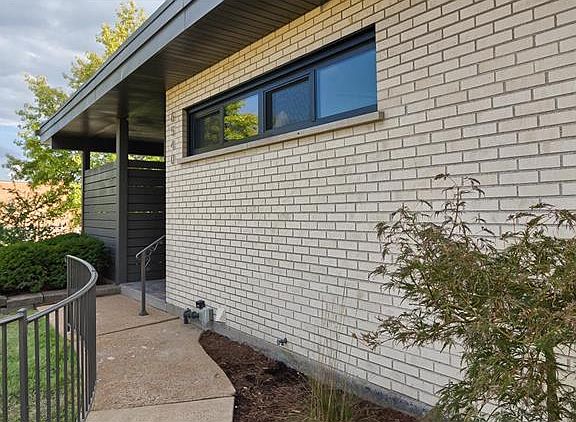 2nd image of 6540 Bancroft Ave