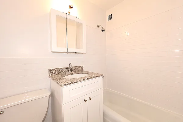 Rented by Corcoran | media 18