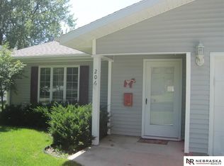 206 N Fried Ave, Oakland, NE 68045