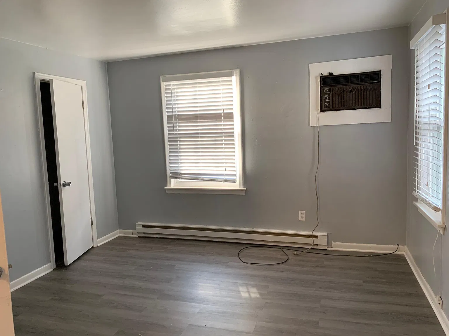 429 S Chestnut St — Photo 2