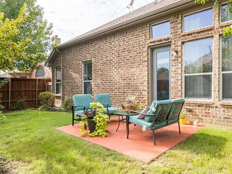 3132 Fox Hollow Dr — Photo 8