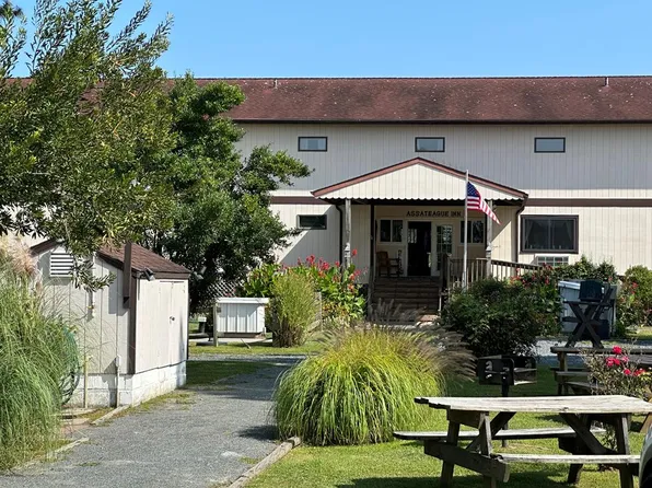 6570-211 Coachs Ln, Chincoteague Island, VA 23336