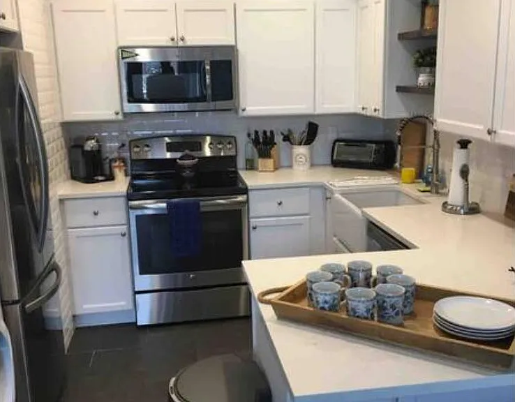 1465 E Putnam Ave #416 — Photo 9