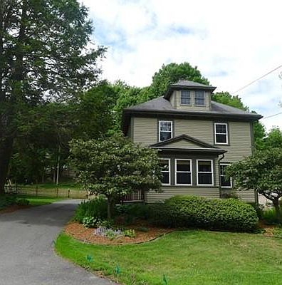 2nd image of 9 Francis Ave