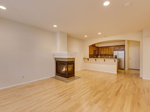 5th image of 1885 11th Ln NE