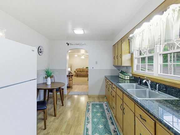 5th image of 203 Montmorenci Rd