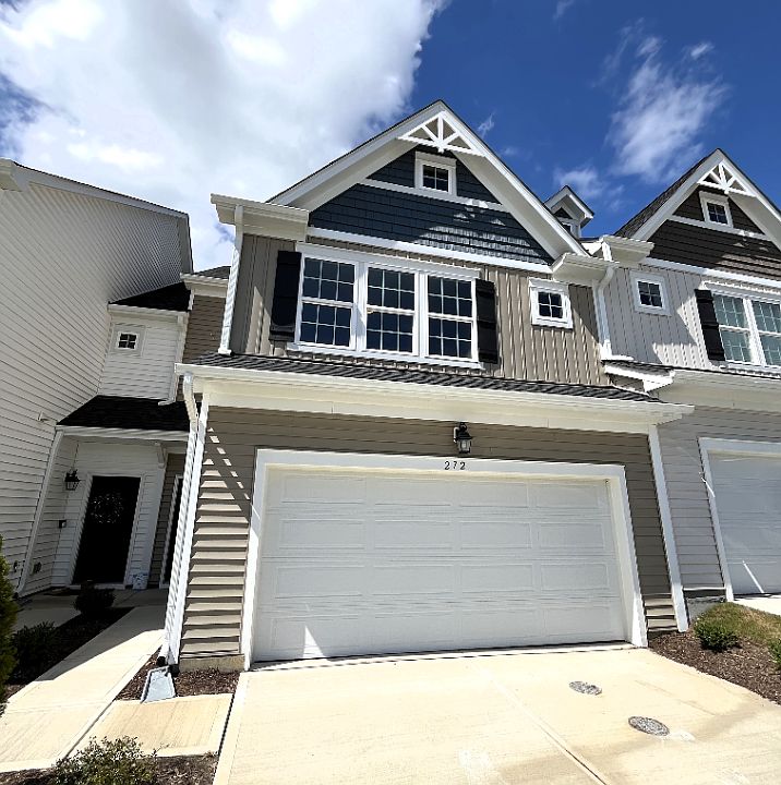 1st image of 272 Shingle Oak Rd