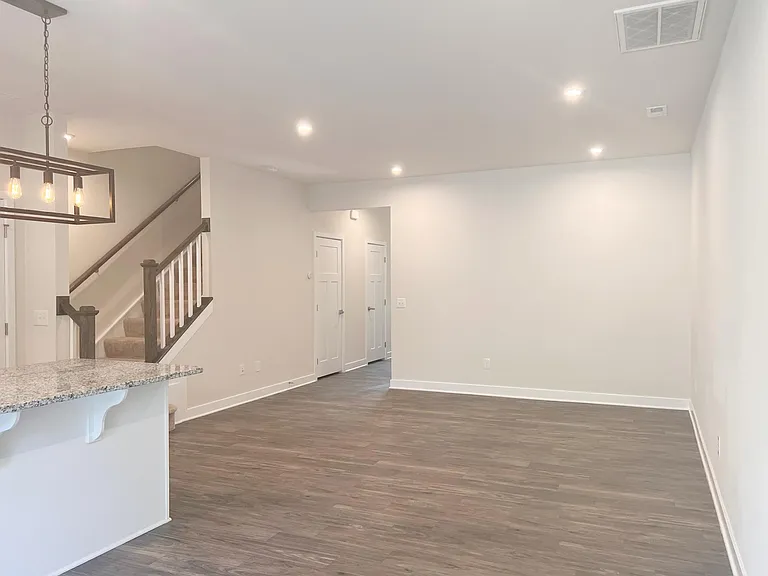 131 Lilywood Ct — Photo 9
