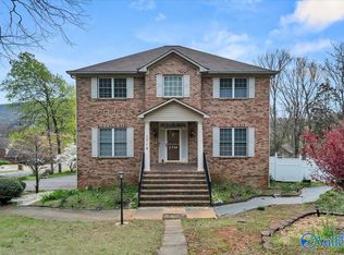 1714 Alm Dr NE, Huntsville, AL 35811