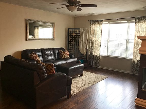 4th image of 2836 Saville Garden Way