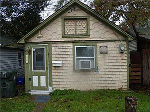 2nd image of 19 Ganson St