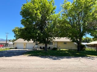 206 W Stanton St, Plains, MT 59859