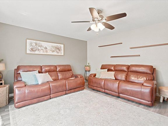 5th image of 5609 White Fir Way